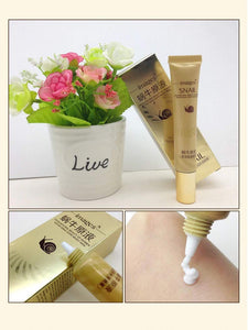 Images 3pcs/lot Snail Face Care Set Day Cream/Essence/ Eye Cream Anti Aging Repair Whitening Nourishing Facial Snail Skin Set